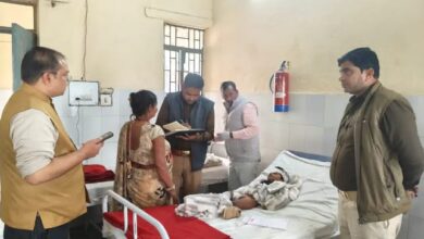 Photo of कानपुर देहात में तेज रप्तार ट्रैक्टर की टक्कर से बाइक सवार दंपत्ति समेत चार घायल