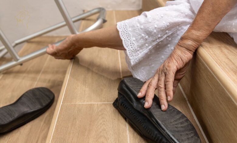 कानपुर देहात: रसूलाबाद में महिला सीढ़ियों से गिरकर घायल,भेजा गया जिला अस्पताल 1 photo 3