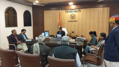Photo of कानपुर देहात: जिलाधिकारी ने की जनसुनवाई, सम्बन्धित अधिकारियों को दिये निर्देश