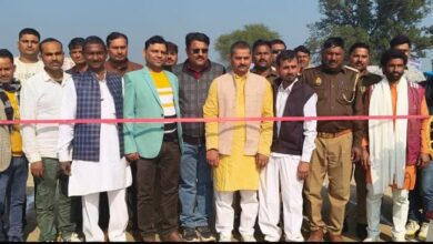 Photo of कानपुर देहात: पुलंदर में 15 दिवसीय टूर्नामेंट का भव्य शुभारंभ  सराय ने जीता उद्घाटन मैच