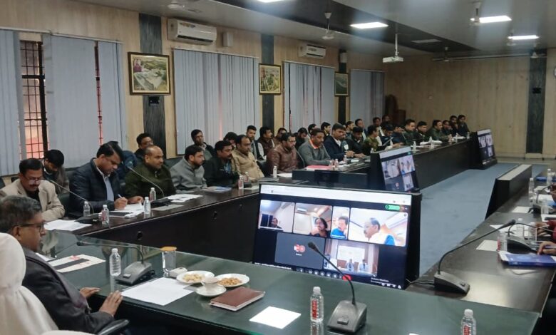 युवा उद्यमी विकास अभियान समीक्षा।