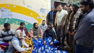 Photo of रनिया नगर पंचायत में भ्रष्टाचार के खिलाफ जंग तेज: चार सभासद भूख हड़ताल पर, एक की हालत बिगड़ी