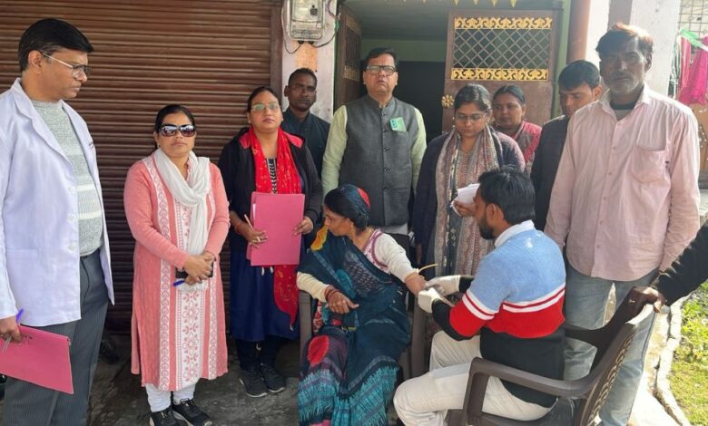 रनियां में प्रदूषित पानी का कहर: एनजीटी के निर्देश पर शुरू हुई स्वास्थ्य जांच, क्रोमियम के डर से सहमे ग्रामीण 1 रनियां स्वास्थ्य जांच शिविर।