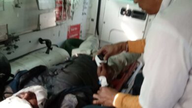 Photo of कानपुर देहात: रूरा रेलवे लाइन के पास बेहोशी की हालत में मिला युवक, 108 एंबुलेंस ने बचाई जान