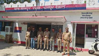 Photo of कानपुर देहात: महिला संबंधी अपराध में वांछित दो अभियुक्त गिरफ्तार, मंगलपुर पुलिस की बड़ी कार्रवाई