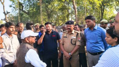 Photo of अमन यात्रा लाइव: संगसियापुर में बाबा साहेब की प्रतिमा खंडित करने वाले दो अराजक तत्व गिरफ्तार, गाँव में नई प्रतिमा स्थापित
