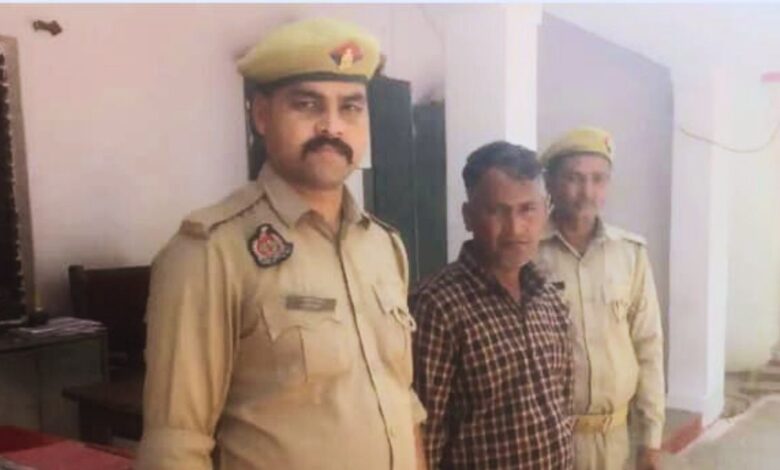 कानपुर देहात में दहेज उत्पीड़न व हत्या मामले में वांछित वारंटी चढ़ा पुलिस के हत्थे,भेजा गया जेल 1 कानपुर देहात में दहेज उत्पीड़न व हत्या मामले