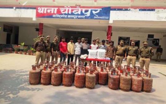 कानपुर पुलिस द्वारा सिलेंडर चोर गिरोह का पर्दाफाश