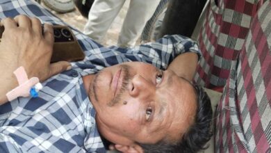 Photo of कानपुर देहात: शराब न देने पर सेल्समैन से मारपीट, हालत गंभीर