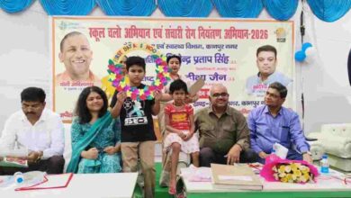 अखबार पढ़ो अभियान के साथ स्कूल चलो और संचारी रोग नियंत्रण अभियान का शुभारंभ 8 Photo of अखबार पढ़ो अभियान के साथ स्कूल चलो और संचारी रोग नियंत्रण अभियान का शुभारंभ