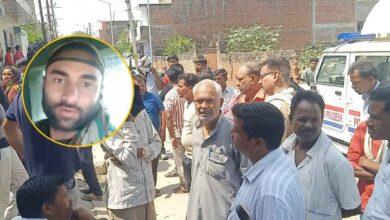 Photo of कानपुर देहात: कमरे के अंदर फैला था खून ही खून: 15 दिन पहले छुट्टी पर आए जवान की संदिग्ध मौत से मचा हड़कंप, परिजनों ने लगाए संगीन आरोप