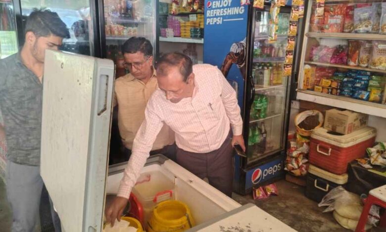 झींझक फूड रेड कार्यवाही