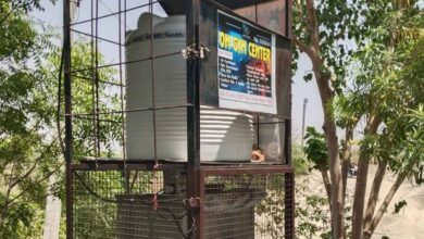 Photo of कानपुर देहात: डेरापुर नगर पंचायत में आधा दर्जन से अधिक फ्रीजर खराब, गर्मी में राहगीर परेशान