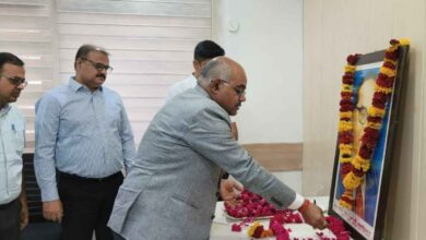 Photo of डॉ. भीमराव अंबेडकर के आदर्शों पर चलना सच्ची श्रद्धांजलि : डीएम कानपुर