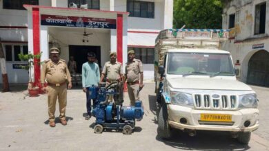 Photo of डेरापुर पुलिस का बड़ा एक्शन: चोरी का जनरेटर और पिकअप के साथ शातिर चोर गिरफ्तार