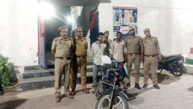 Photo of कानपुर देहात: रसूलाबाद पुलिस ने 24 घंटे में किया अंधे कत्ल का खुलासा आईपीएल के कर्ज और मामूली विवाद में की गई थी असद की हत्या