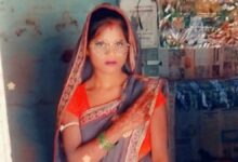 Photo of कानपुर देहात: बरौर में संदिग्ध परिस्थितियों में फांसी पर लटका मिला विवाहिता का शव,ससुरालियों पर मारपीट व हत्या का आरोप