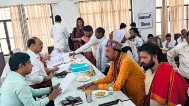 Photo of भोगनीपुर में सीडीओ विधान जायसवाल ने सुनीं 77 शिकायतें,05 का निस्तारण