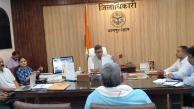 Photo of कानपुर देहात: जिलाधिकारी कपिल सिंह ने कलेक्ट्रेट में की जनसुनवाई, लापरवाही पर दी सख्त कार्रवाई की चेतावनी