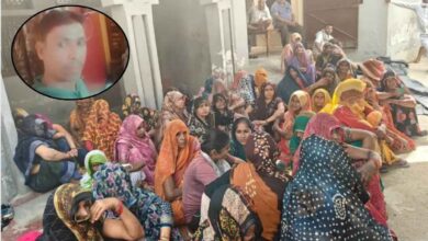 Photo of कानपुर देहात के डंपर चालक की उज्जैन सड़क हादसे में मौत,शव पहुंचा गांव