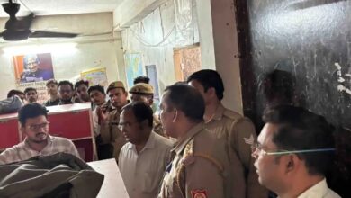 Photo of लखनऊ में कोचिंग सेंटर में आगजनी के बाद रसूलाबाद में कोचिंग सेंटरों पर संयुक्त छापेमारी