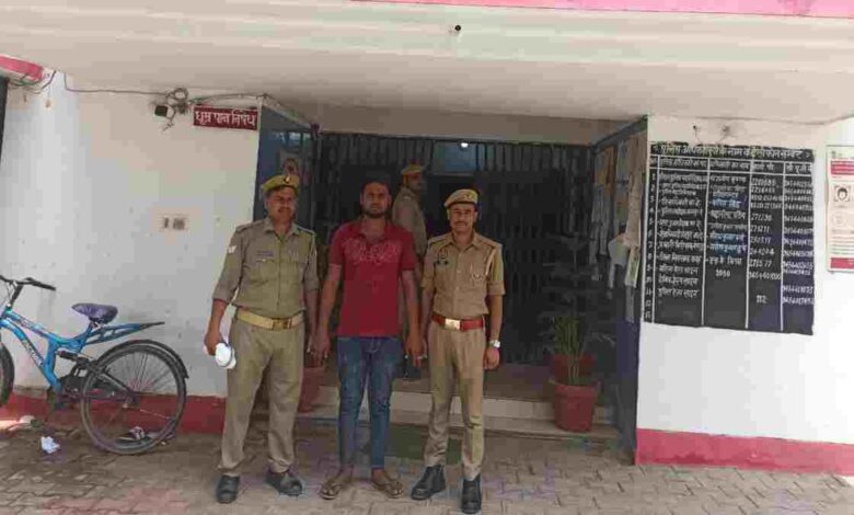 थाना मंगलपुर पुलिस टीम द्वारा कार्यवाही करते हुए महिला सम्बन्धी अपराध में वांछित 01 अभियुक्त को किया गया गिरफ्तार। 1 aman yatra website formate 2026 06 28T145647.597