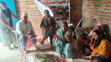 Photo of सरवनखेड़ा में आरसेटी का बड़ा कदम: आत्मनिर्भरता की ओर बढ़ीं कदम, 30 महिलाओं को दी जा रही धूपबत्ती-अगरबत्ती बनाने की ट्रेनिंग