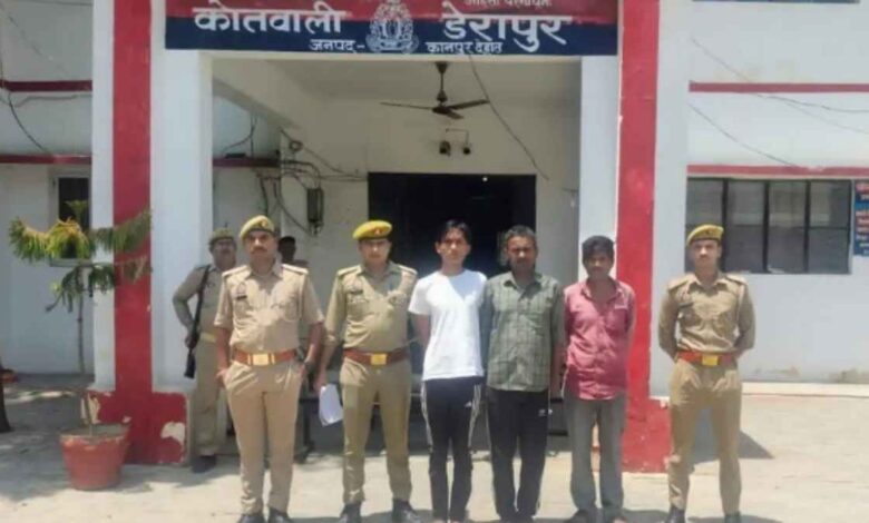 डेरापुर में तीन वांछित वारंटी चढ़े पुलिस के हत्थे,लंबे समय से चल रहे थे फरार 1 डेरापुर थाने की पुलिस टीम की गिरफ्त में खड़े तीन वारंटी आरोपी