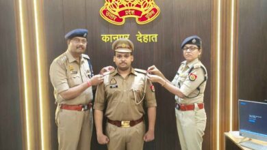 Photo of चतुर्थ श्रेणी कर्मचारी से सीधे बने पुलिस अधिकारी, कानपुर देहात के शिवम यादव ने मेहनत से रचा इतिहास