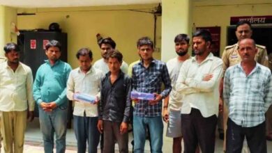 Photo of कानपुर देहात: जंगल में चल रहा था दांव, शिवली पुलिस ने आधी रात को ऐसे बिगाड़ा जुआरियों का खेल
