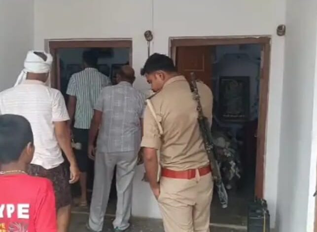 मंगलपुर में लाखों के गहने समेत कीमती सामान पार 1 381dd3da 5daf 4d8b 89db 51ac6b4d19ab