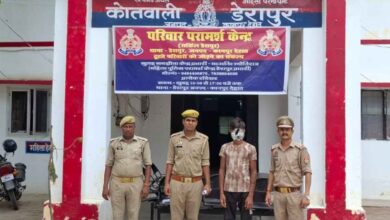Photo of कानपुर देहात: 14 वर्षीय नाबालिग को बहला-फुसलाकर ले जाने वाला आरोपी गिरफ्तार, डेरापुर पुलिस को मिली सफलता