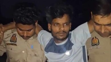 कानपुर देहात: भोगनीपुर पुलिस की बड़ी कार्रवाई, दंपत्ति से लूट करने वाला एक बदमाश मुठभेड़ में गिरफ्तार; दूसरा अंधेरे का फायदा उठाकर फरार 4 Photo of कानपुर देहात: भोगनीपुर पुलिस की बड़ी कार्रवाई, दंपत्ति से लूट करने वाला एक बदमाश मुठभेड़ में गिरफ्तार; दूसरा अंधेरे का फायदा उठाकर फरार