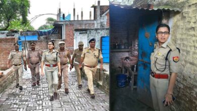 Photo of कानपुर देहात: एसपी ने ओनहां, कहिंजरी और असालतगंज चौकियों का किया औचक निरीक्षण, कहिंजरी कस्बे में की पैदल गश्त