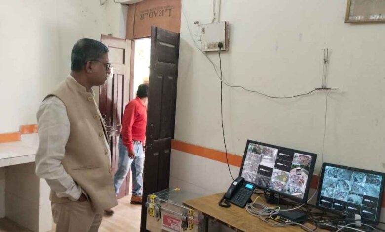 यूपी टीईटी परीक्षा केंद्र निरीक्षण कानपुर देहात