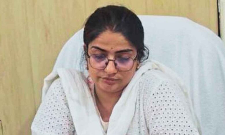 राजकीय कृषि बीज भंडार पर किसानों को अनुदान पर बीज वितरण की सांकेतिक तस्वीर