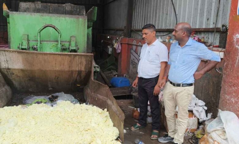 Adulterated Khoya Seized Kanpur Nagar FSDA Raid Ahead Of Raksha Bandhan