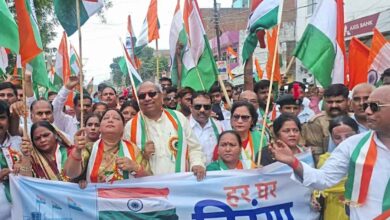 Photo of उनके झंडे का रंग लाल है, लेकिन तिरंगे के प्रति समर्पण नहीं: संजय निषाद
