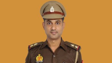 कानपुर देहात के लाल धर्मपाल सिंह को राष्ट्रपति वीरता पदक, आग की लपटों से बचाई थीं अनगिनत जिंदगियां 1 Photo of कानपुर देहात के लाल धर्मपाल सिंह को राष्ट्रपति वीरता पदक, आग की लपटों से बचाई थीं अनगिनत जिंदगियां