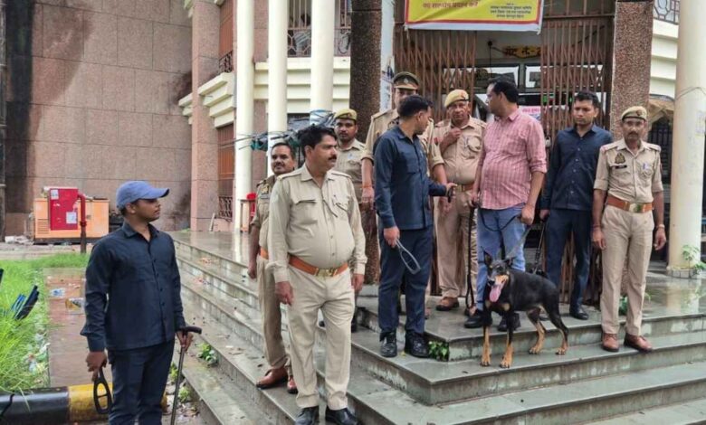 एंटी साइटोबाज चेकिंग कानपुर देहात