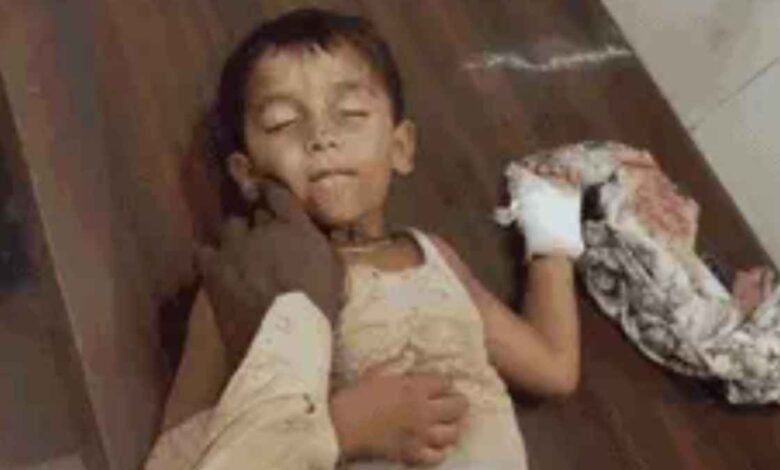kanpur dehat wall collapse accident सेल्हूपुर गांव