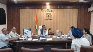Photo of कानपुर देहात: जिलाधिकारी ने जनसुनवाई में सुनीं जनसमस्याएं, समयबद्ध एवं गुणवत्तापूर्ण निस्तारण के दिए निर्देश