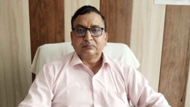 Photo of कानपुर देहात: नवागंतुक तहसीलदार देशराज भारती ने संभाला डेरापुर तहसील का कार्यभार