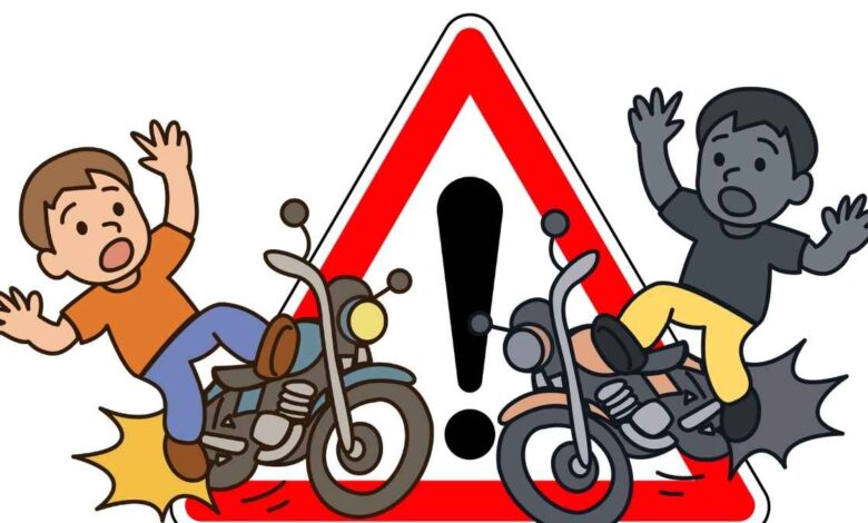 कानपुर देहात के राजपुर में सड़क हादसे के बाद जुटी पुलिस
