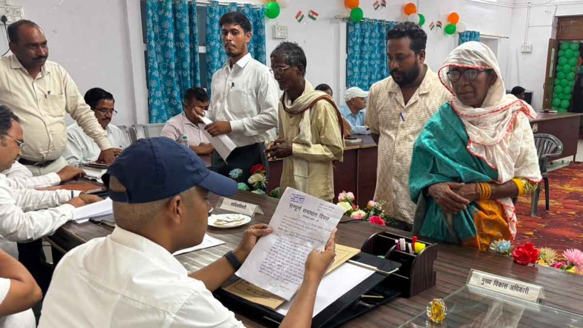 रसूलाबाद में संपूर्ण समाधान दिवस