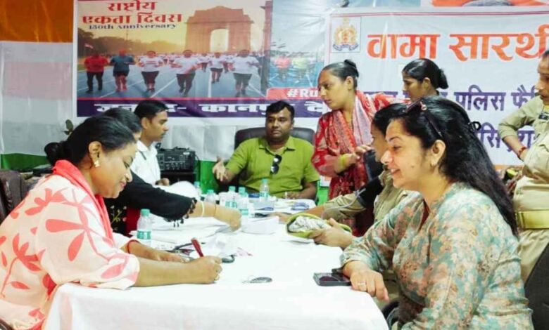 चिकित्सा शिविर मे निःशुल्क औषधि वितरण