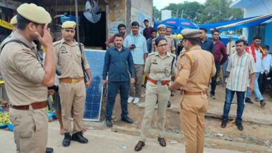 सावन के पहले सोमवार पर बानीपारा और बाणेश्वर मंदिर पहुंचे एसपी-एएसपी, व्यवस्थाएं देख दिए सख्त निर्देश 8 Photo of सावन के पहले सोमवार पर बानीपारा और बाणेश्वर मंदिर पहुंचे एसपी-एएसपी, व्यवस्थाएं देख दिए सख्त निर्देश