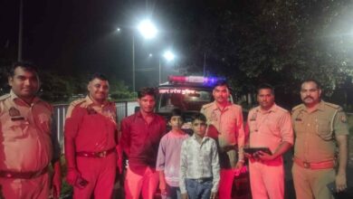 Photo of कानपुर देहात: भोगनीपुर में गुमशुदा बालिका सकुशल बरामद, पुलिस ने किया परिजनों के सुपुर्द; परिजन हुए गदगद