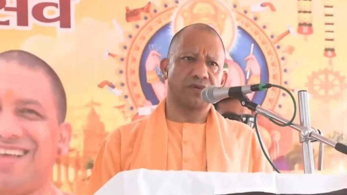 gorakhpur vishwakarma puja cm yogi