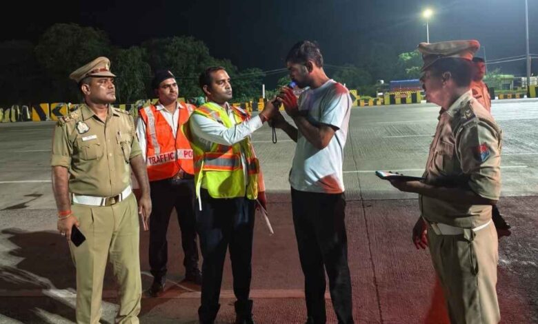 kanpur dehat traffic police drive